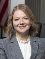 Headshot photo of Susan Tanner